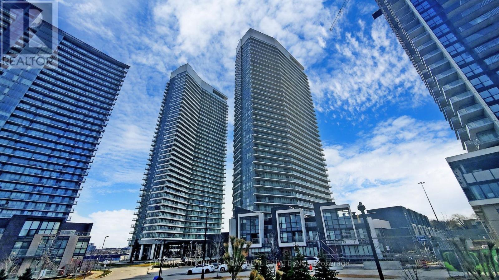 Apartment at 712 - 115 MCMAHON DRIVE, Toronto (Bayview Village)