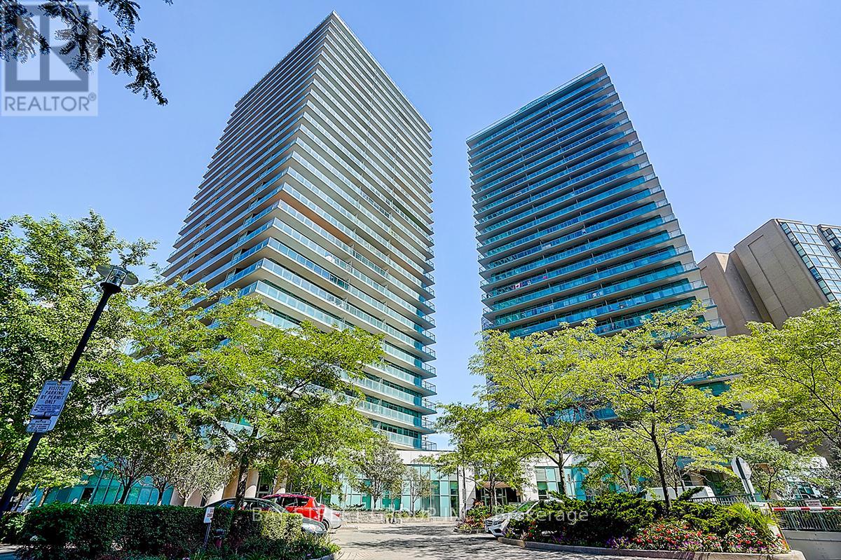 Apartment at PH3 - 5500 YONGE STREET, Toronto (Willowdale West)