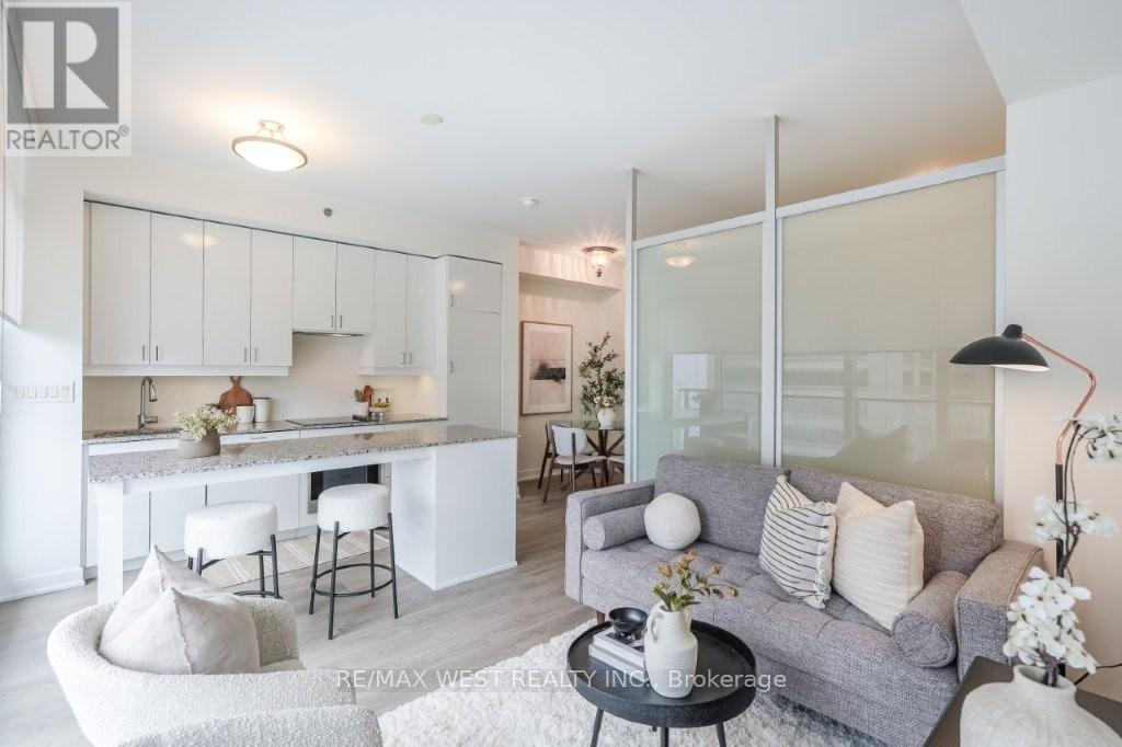 Apartment at 2210 - 426 UNIVERSITY AVENUE, Toronto (University)