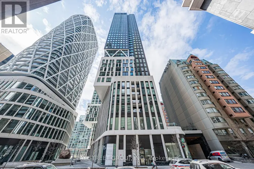Apartment at 606 - 238 SIMCOE STREET, Toronto