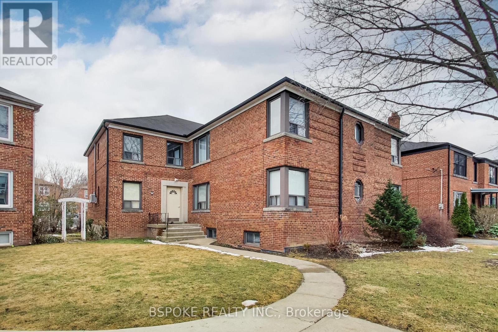 Apartment at 3 - 7 WARWICK AVENUE, Toronto (Humewood-Cedarvale)