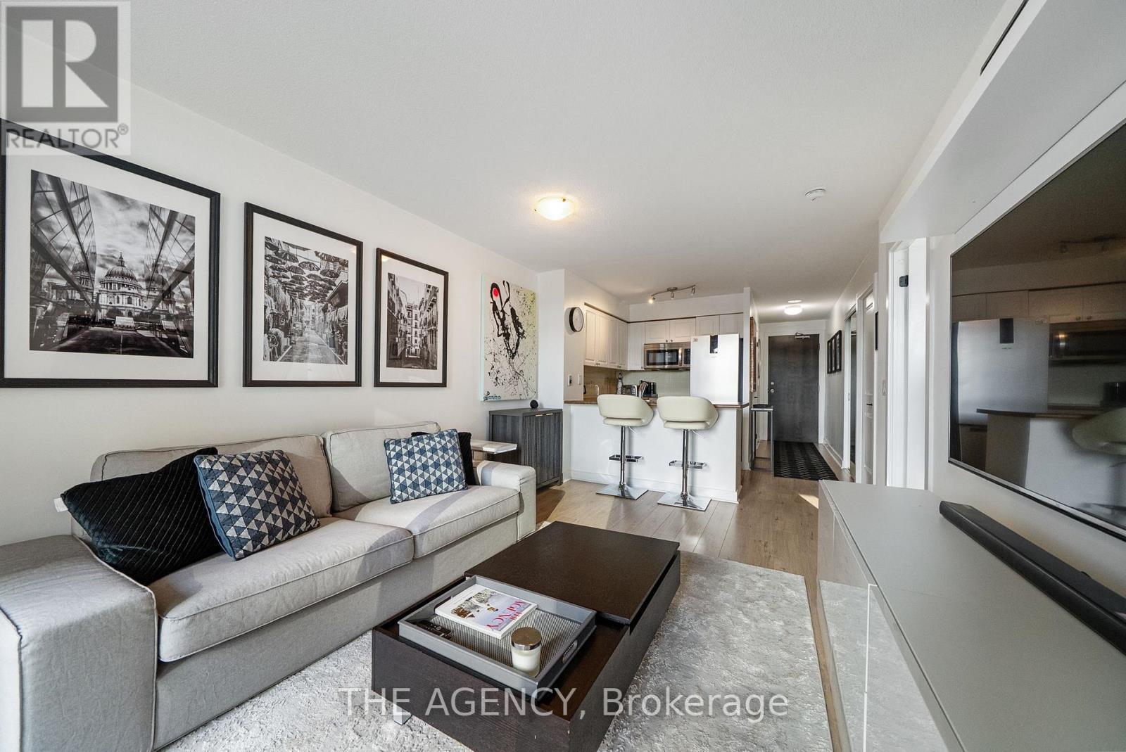 Apartment at 504 - 50 LYNN WILLIAMS STREET, Toronto (Niagara)