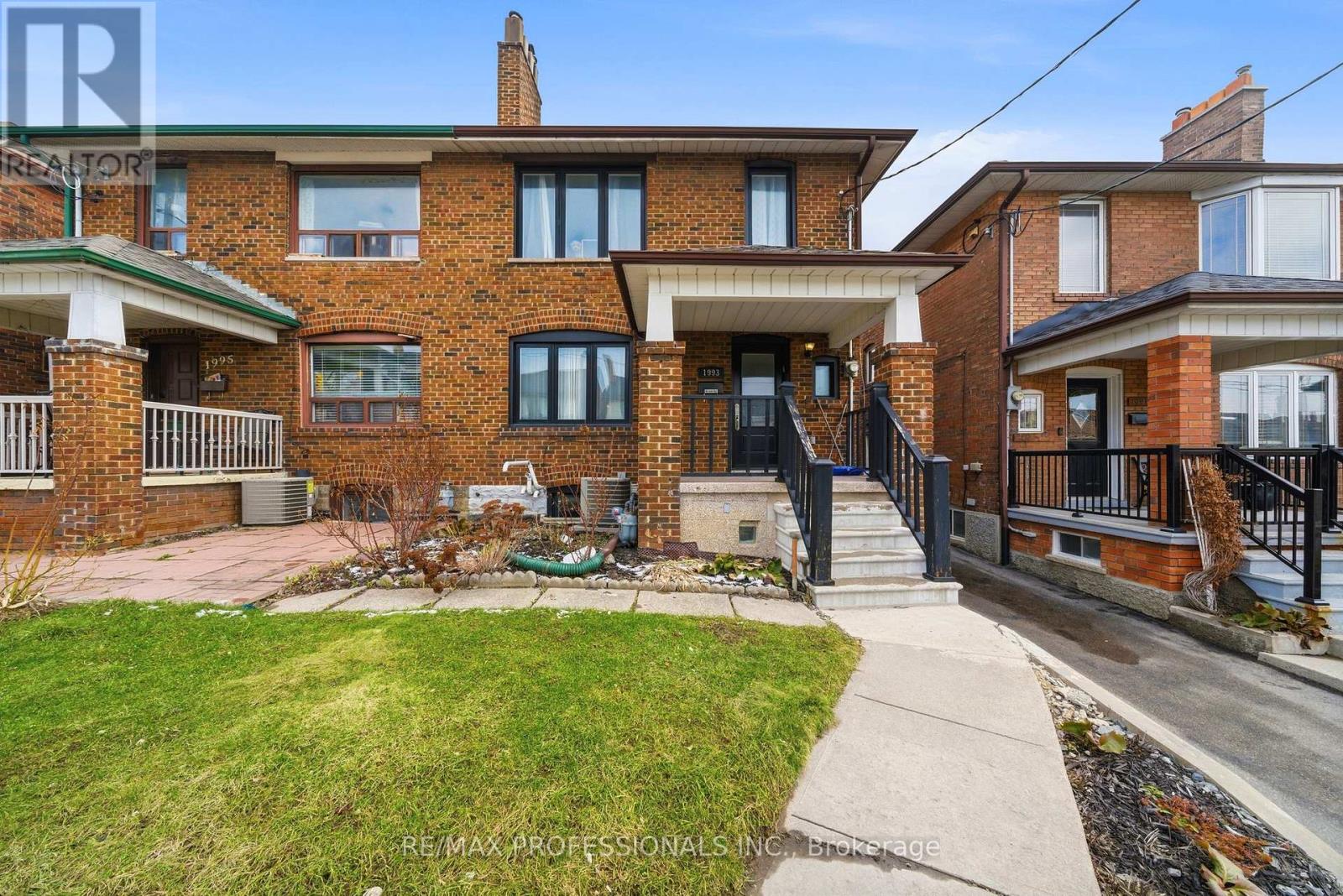 Semi-Detached/Link at 1993 DUFFERIN STREET, Toronto (Oakwood Village)