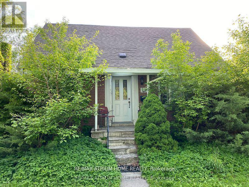 Detached at 28 KENSINGTON AVENUE, Toronto (Newtonbrook West)