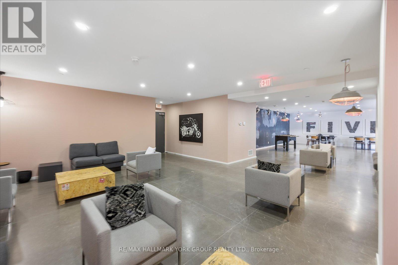Apartment at 904 - 5 ST JOSEPH STREET, Toronto