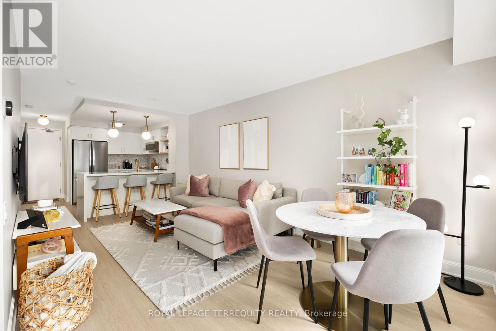 Apartment at 1004 - 2191 YONGE STREET, Toronto (Mount Pleasant West)