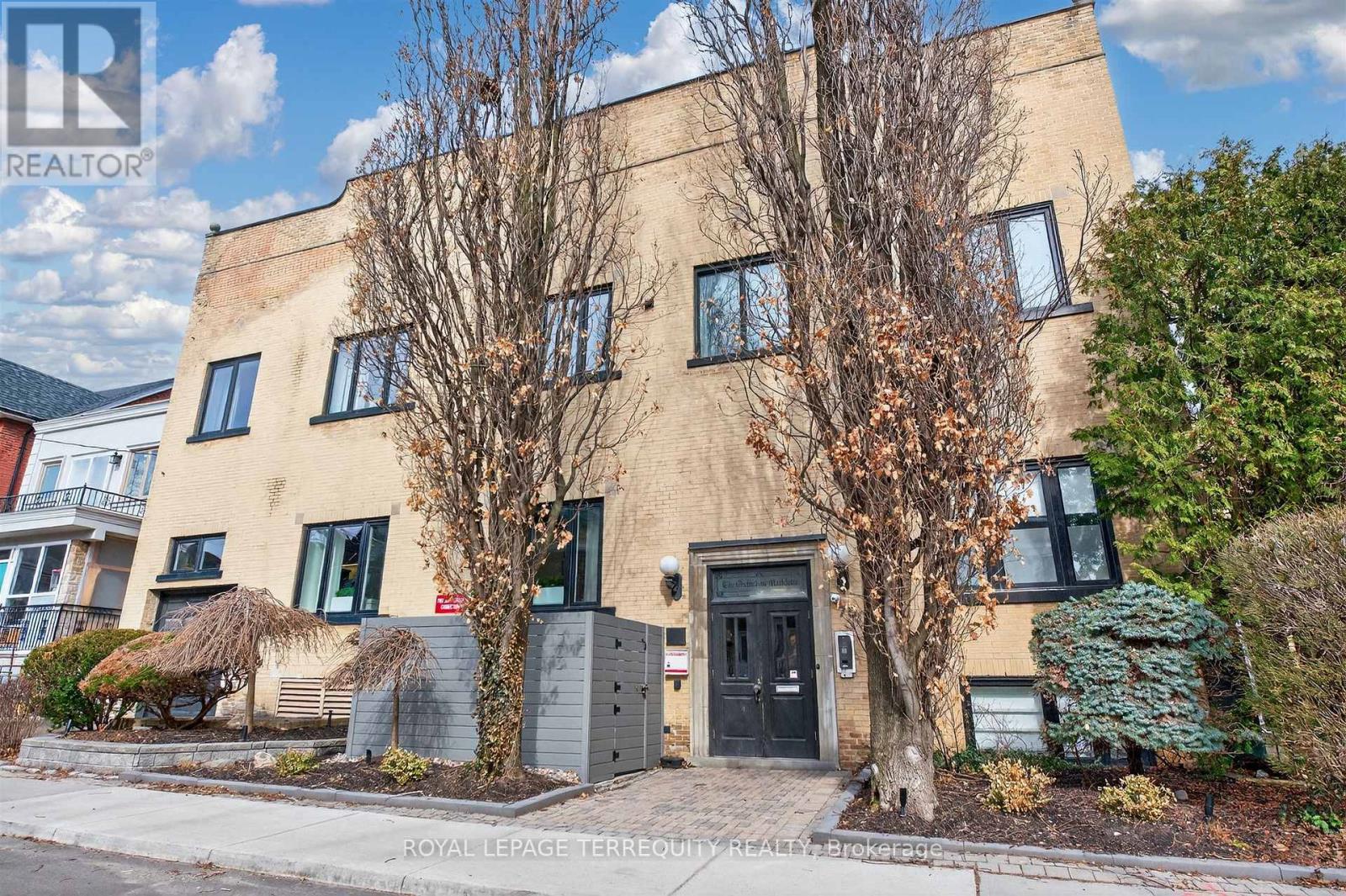 Apartment at 1 - 75 MARKHAM STREET, Toronto (Trinity-Bellwoods)