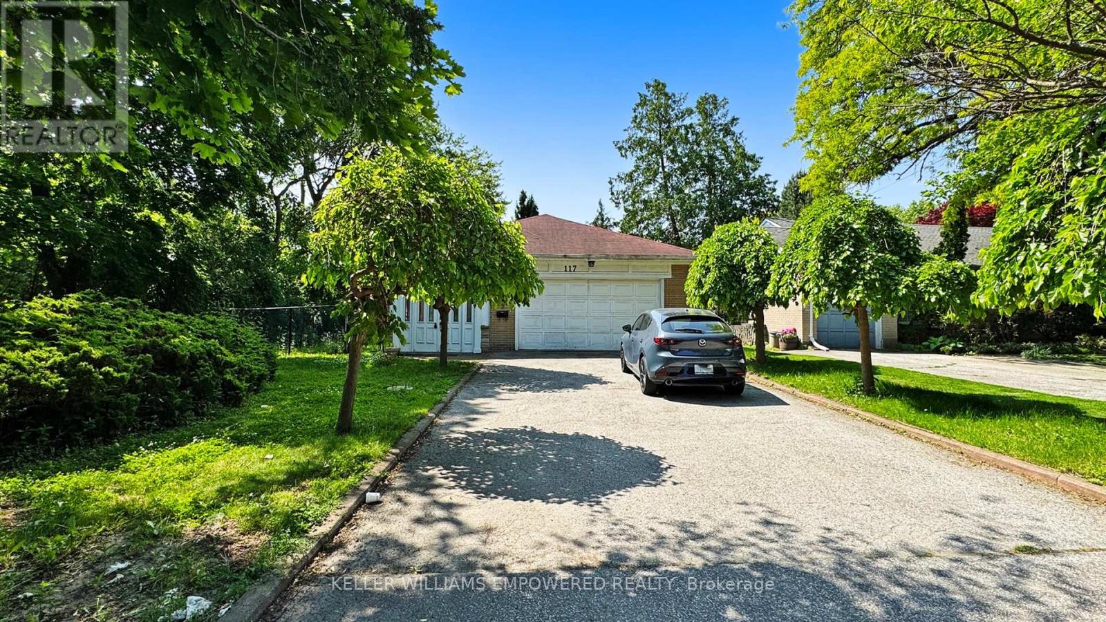 Detached at 117 ARJAY CRESCENT, Toronto (Bridle Path-Sunnybrook-York Mills)