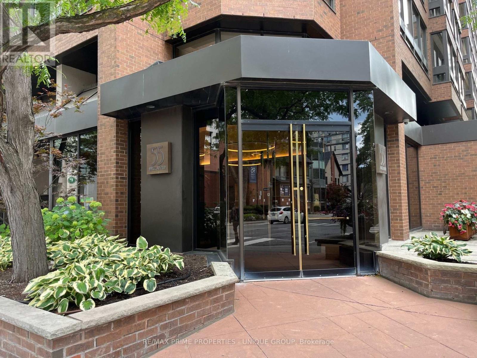 Apartment at 805 - 55 PRINCE ARTHUR AVENUE, Toronto (Annex)