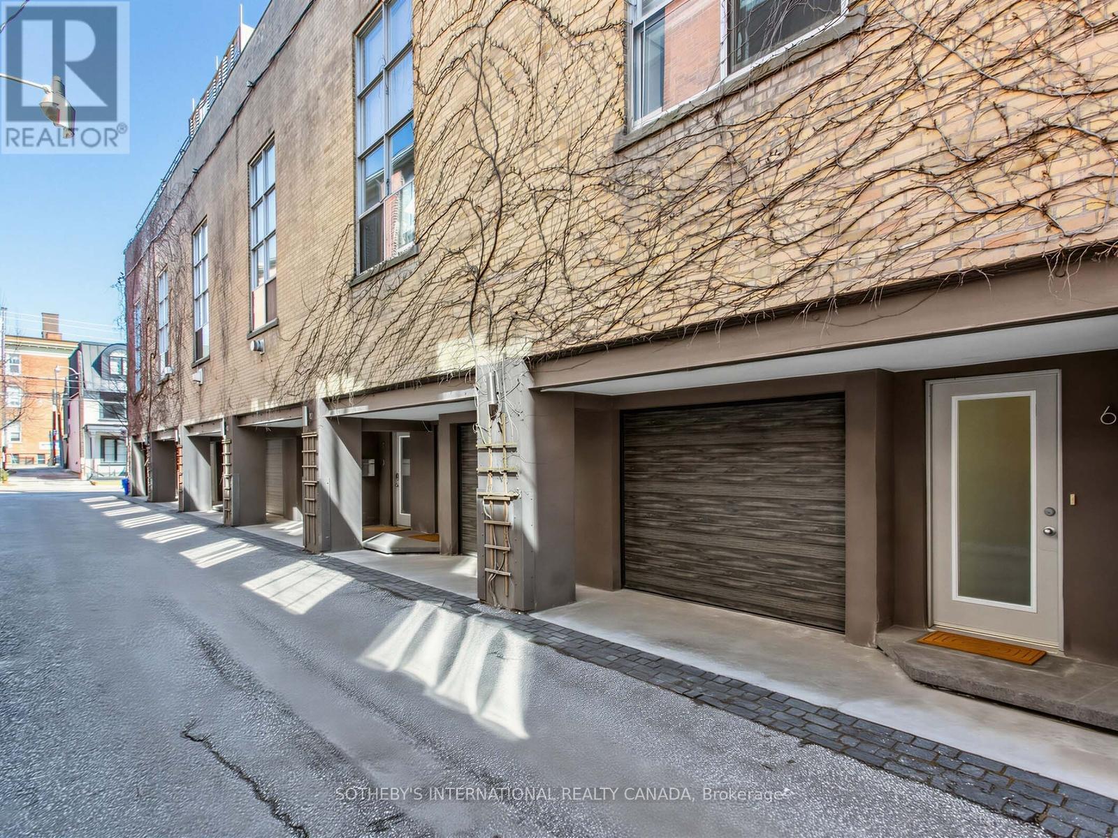 Apartment at 6 - 62 CLAREMONT STREET, Toronto (Trinity-Bellwoods)