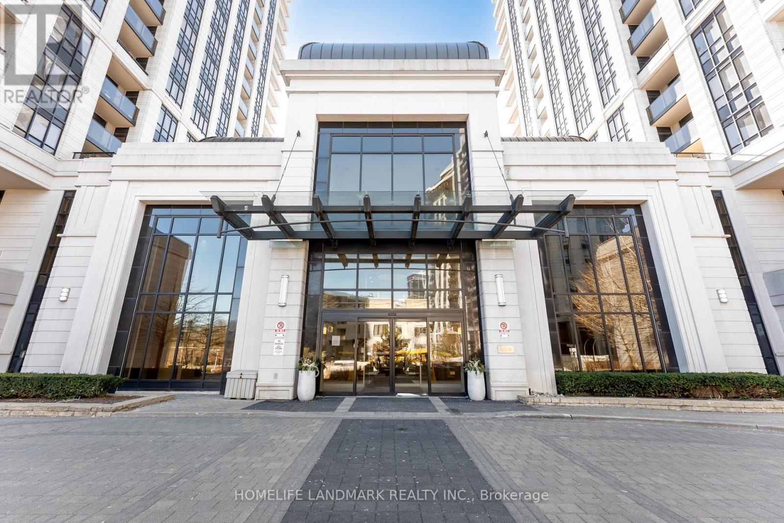 Apartment at 923 - 100 HARRISON GARDEN BOULEVARD, Toronto (Willowdale East)