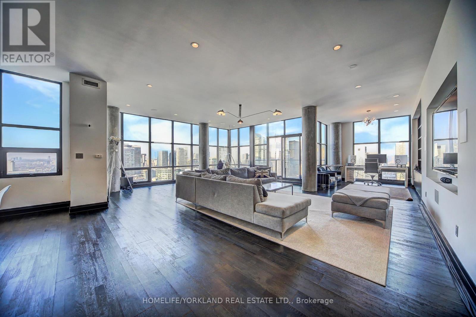 Apartment at PH02 - 10 NAVY WHARF COURT, Toronto (Waterfront Communities)