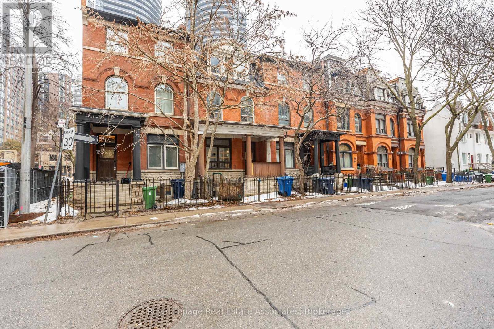 Other at 20, Toronto (Church-Yonge Corridor)