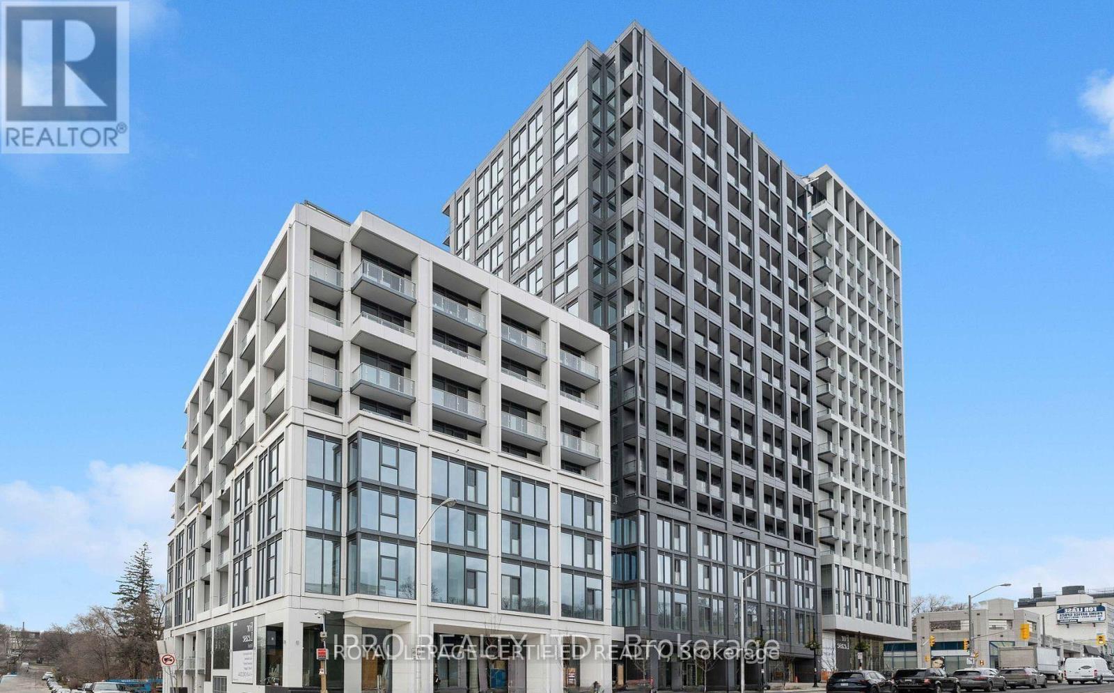 Apartment at 919 - 2020 BATHURST STREET, Toronto (Humewood-Cedarvale)