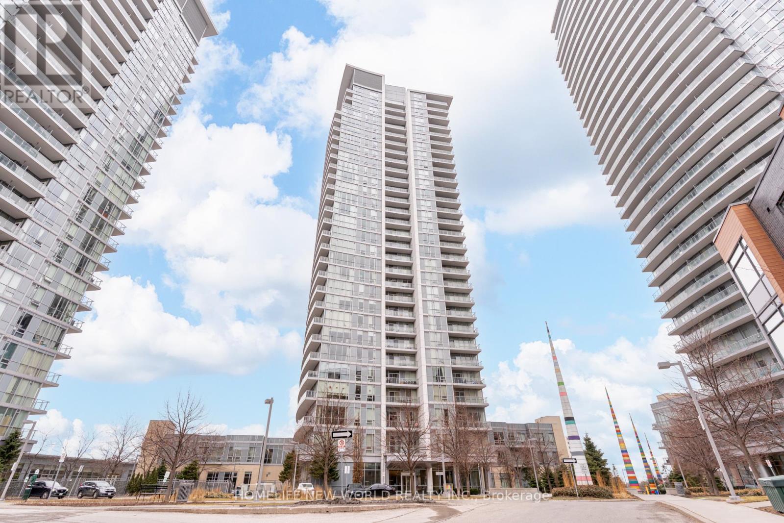 Apartment at P09 - 66 FOREST MANOR ROAD, Toronto (Henry Farm)