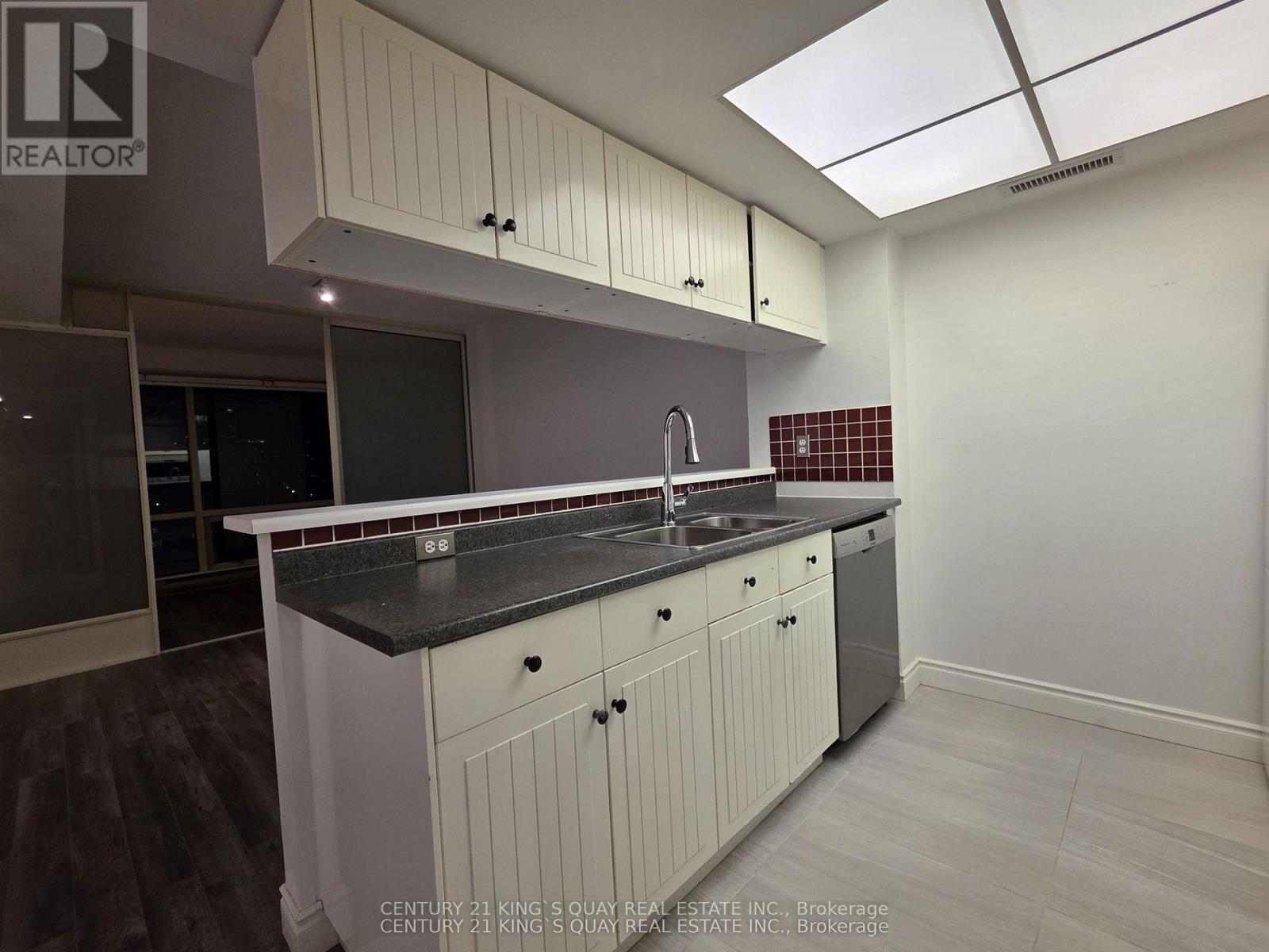 Apartment at 2513 - 1001 BAY STREET, Toronto (Bay Street Corridor)