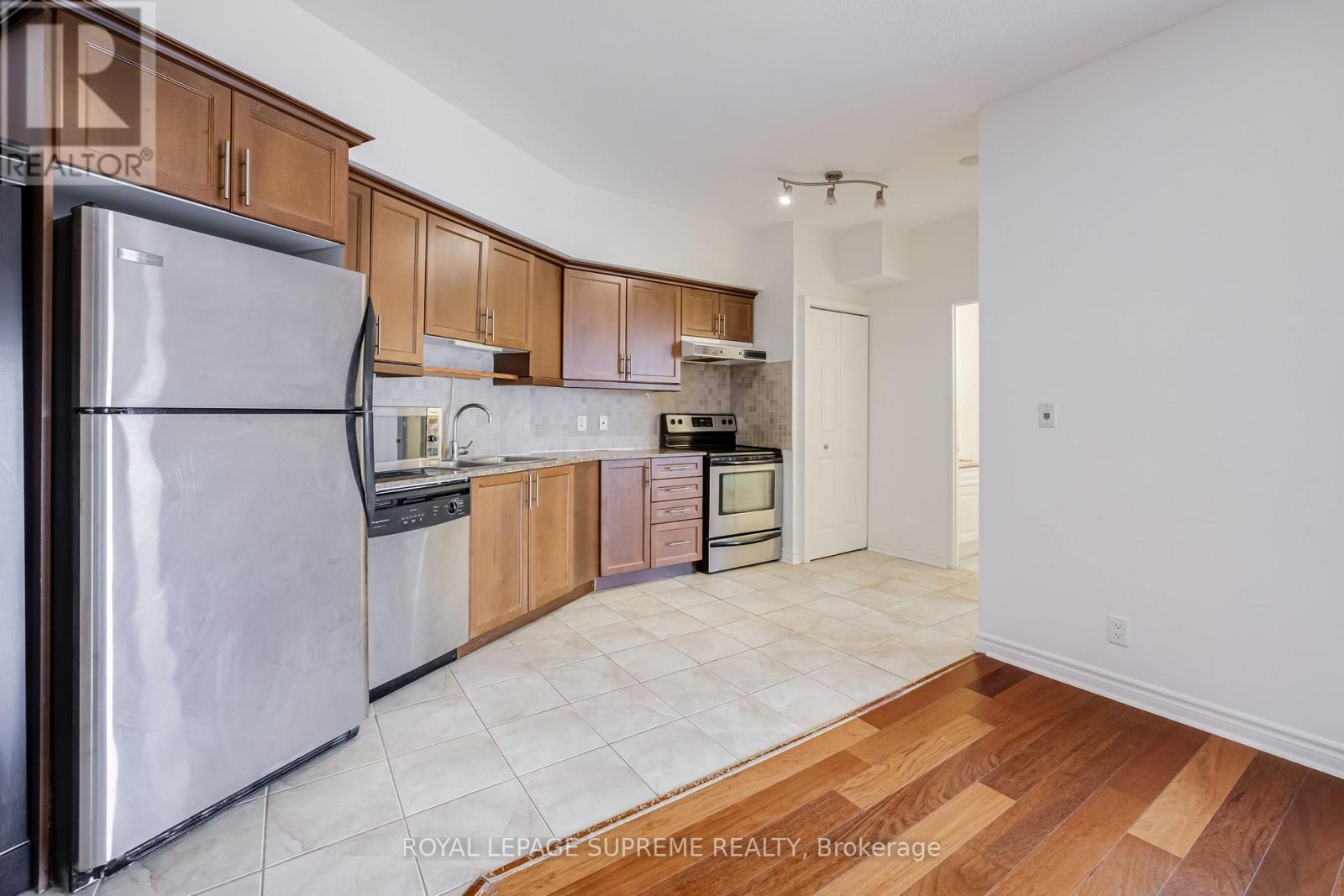 Apartment at 407 - 11 CHRISTIE STREET, Toronto