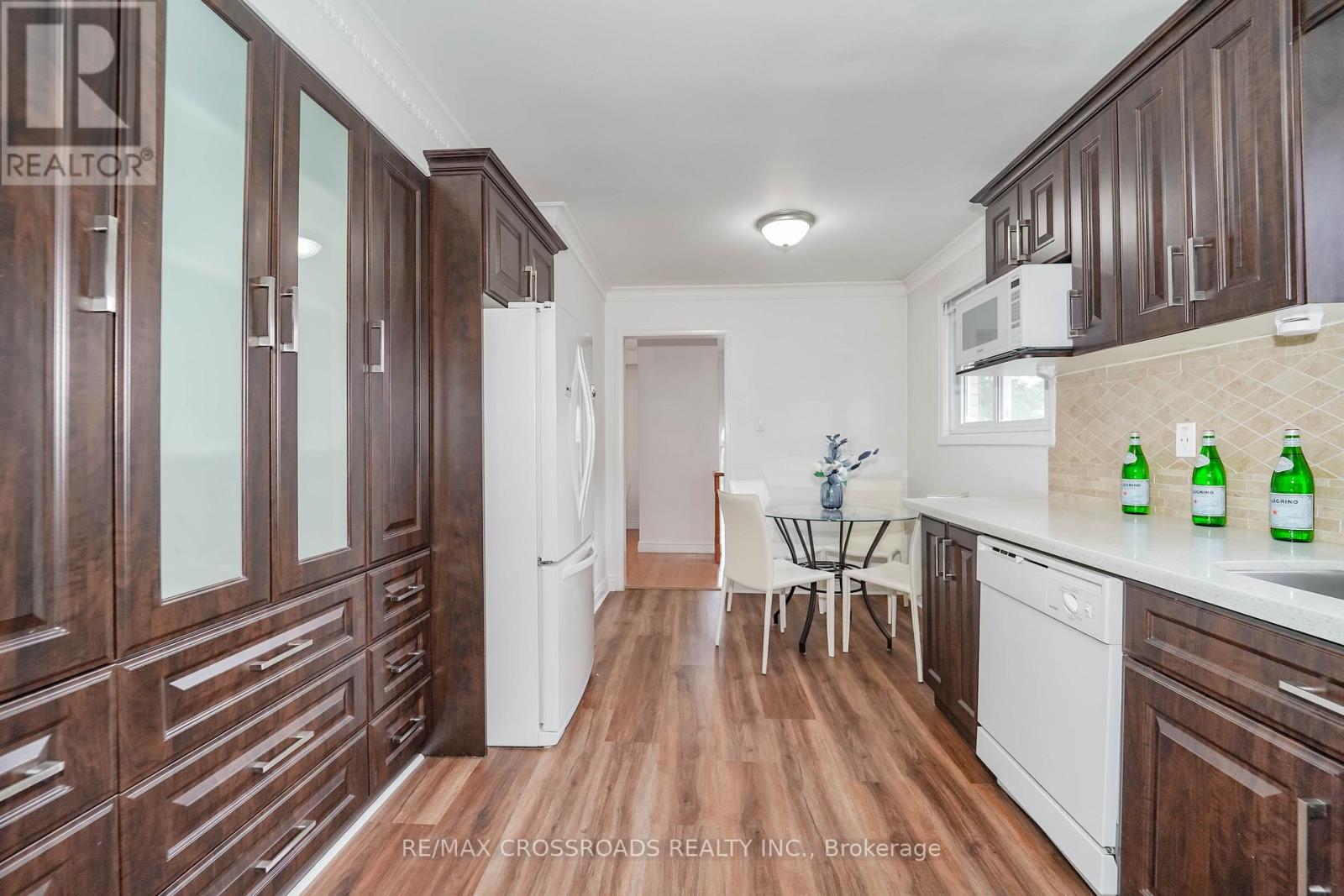 Semi-Detached/Link at 8 TOPAZ GATE, Toronto (Bayview Woods-Steeles)