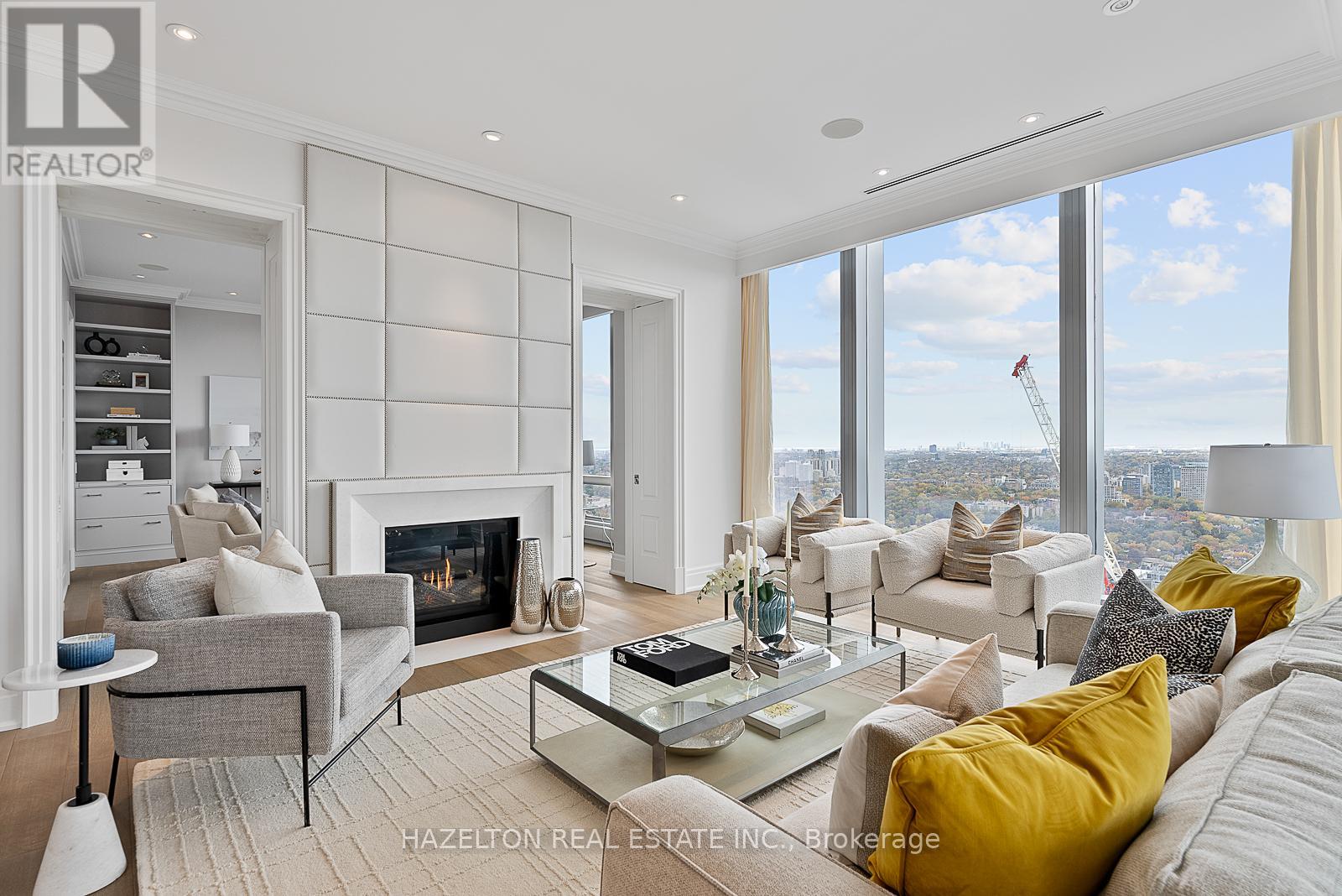 Apartment at 4802 - 50 YORKVILLE AVENUE, Toronto (Annex)