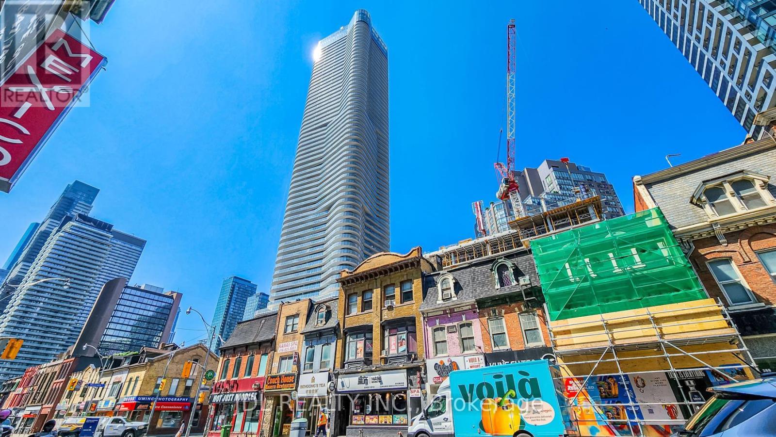 Apartment at 2212 - 11 WELLESLEY STREET W, Toronto (Bay Street Corridor)