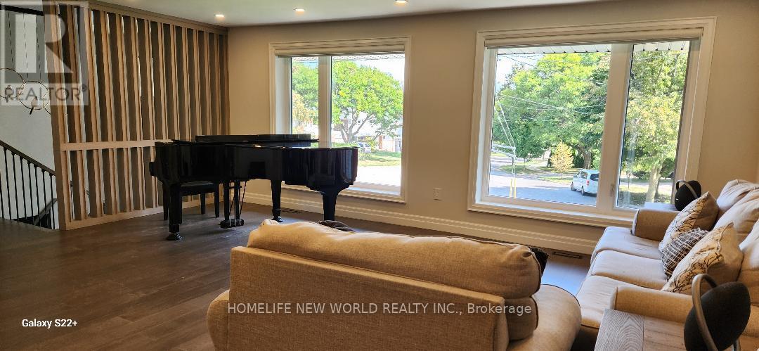 Detached at 37 SHOULDICE COURT, Toronto (St. Andrew-Windfields)