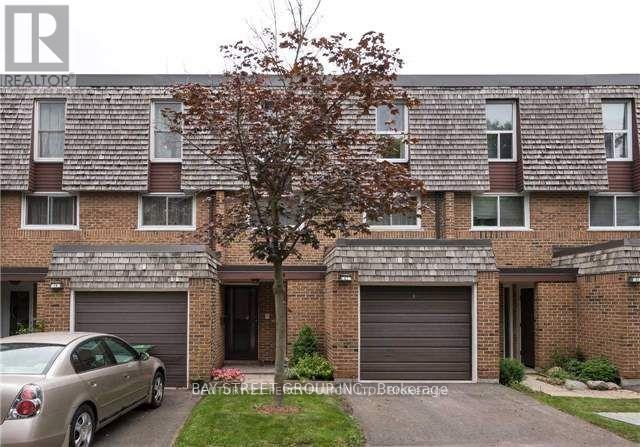 Townhouse at 21 SEGO ROYALWAY, Toronto (Hillcrest Village)