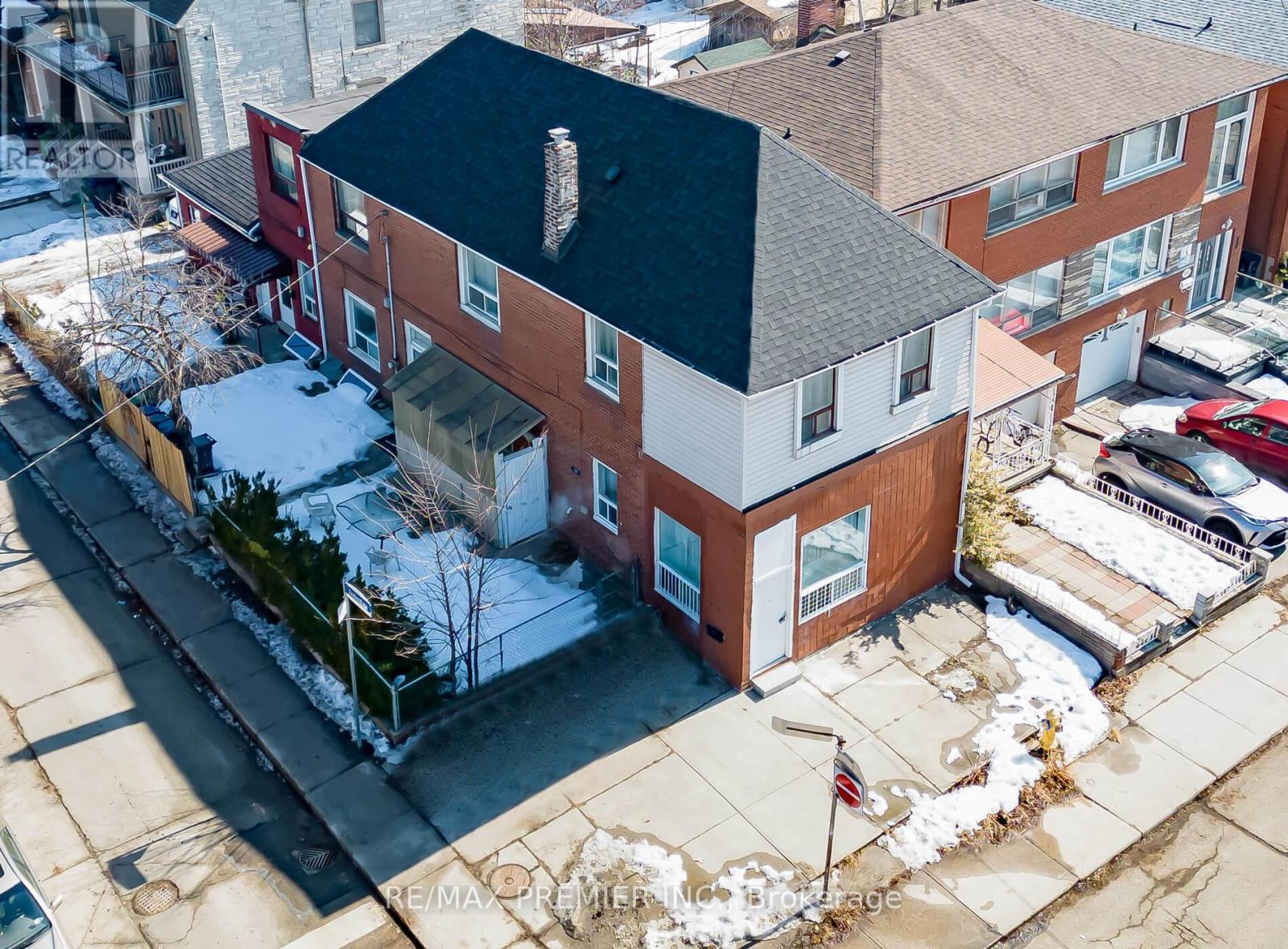 Detached at 229 BELLWOODS AVENUE, Toronto (Trinity-Bellwoods)