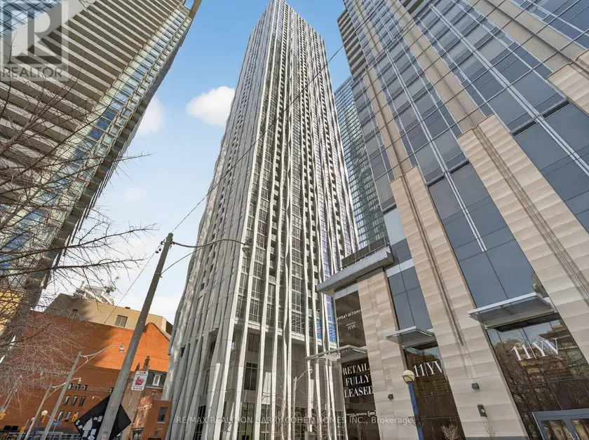 Apartment at 905 - 1 YORKVILLE AVENUE, Toronto