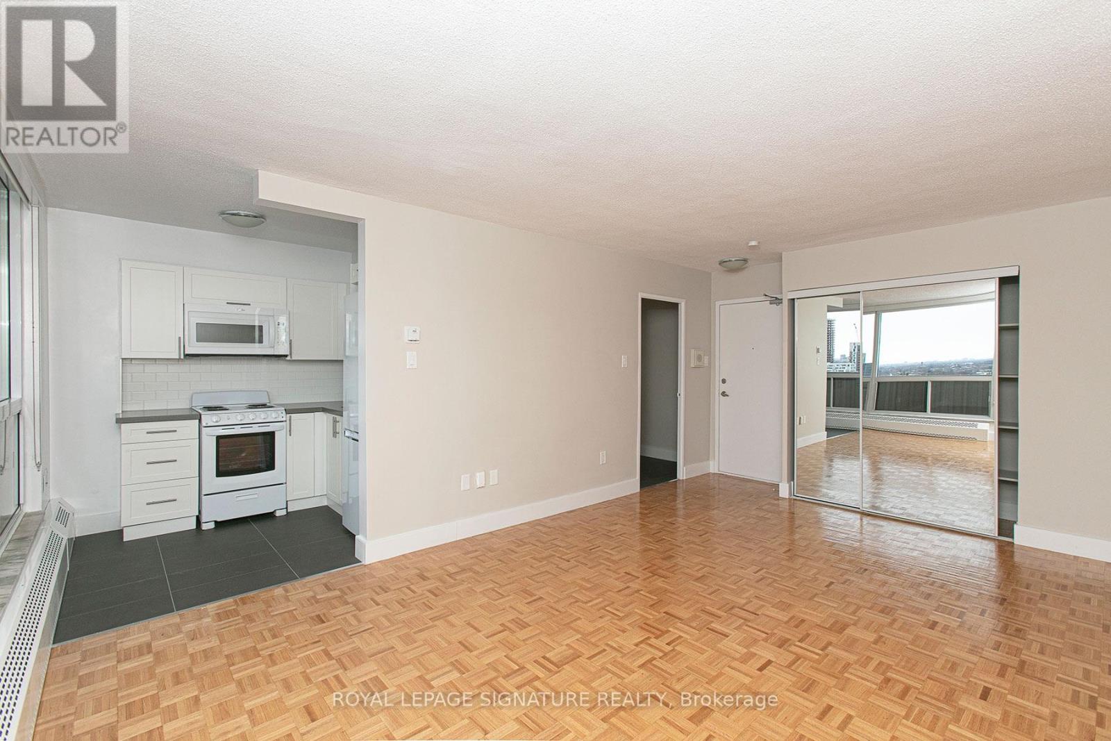 Apartment at 2102 - 666 SPADINA AVENUE, Toronto (University)