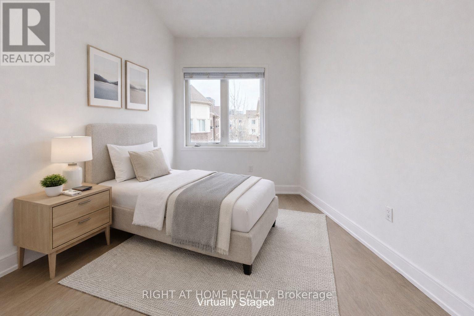 Townhouse at 258 - 19 CONEFLOWER CRESCENT, Toronto