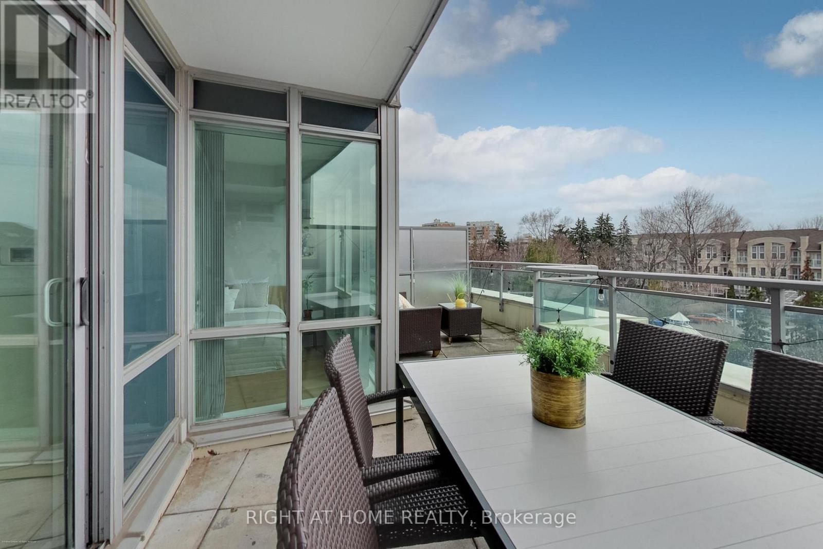 Apartment at 308 - 60 BYNG AVENUE, Toronto (Willowdale East)