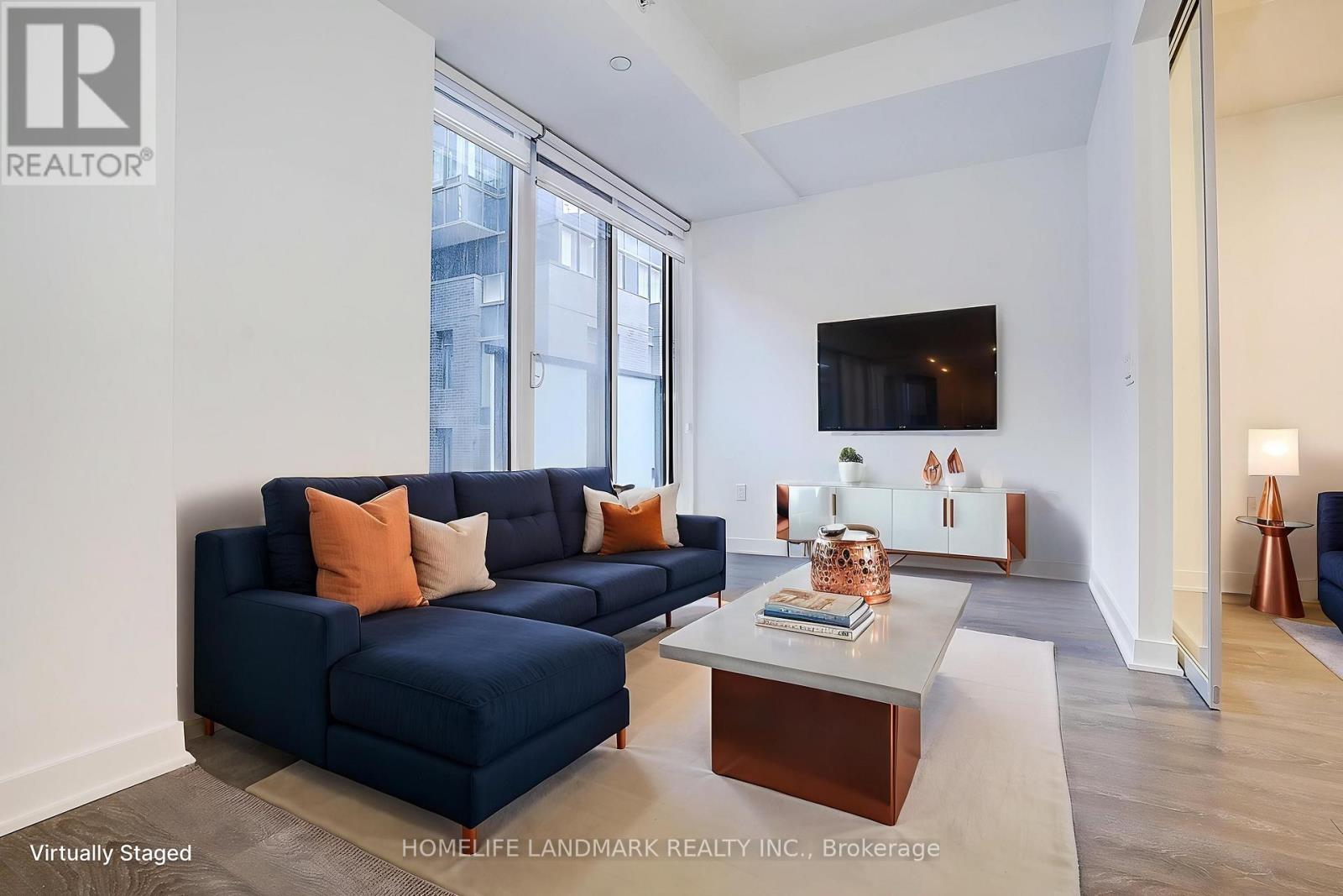 Apartment at 702 - 115 BLUE JAYS WAY, Toronto (Waterfront Communities)