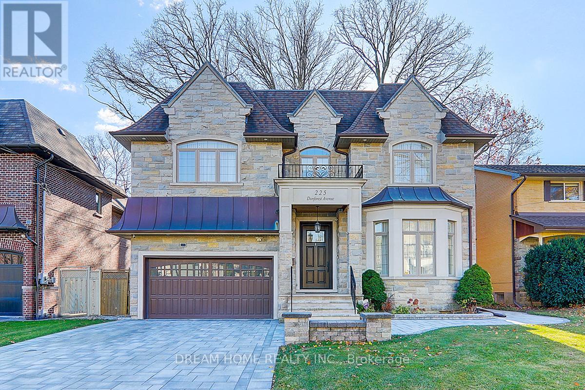 Detached at 225 DUNFOREST AVENUE, Toronto (Willowdale East)