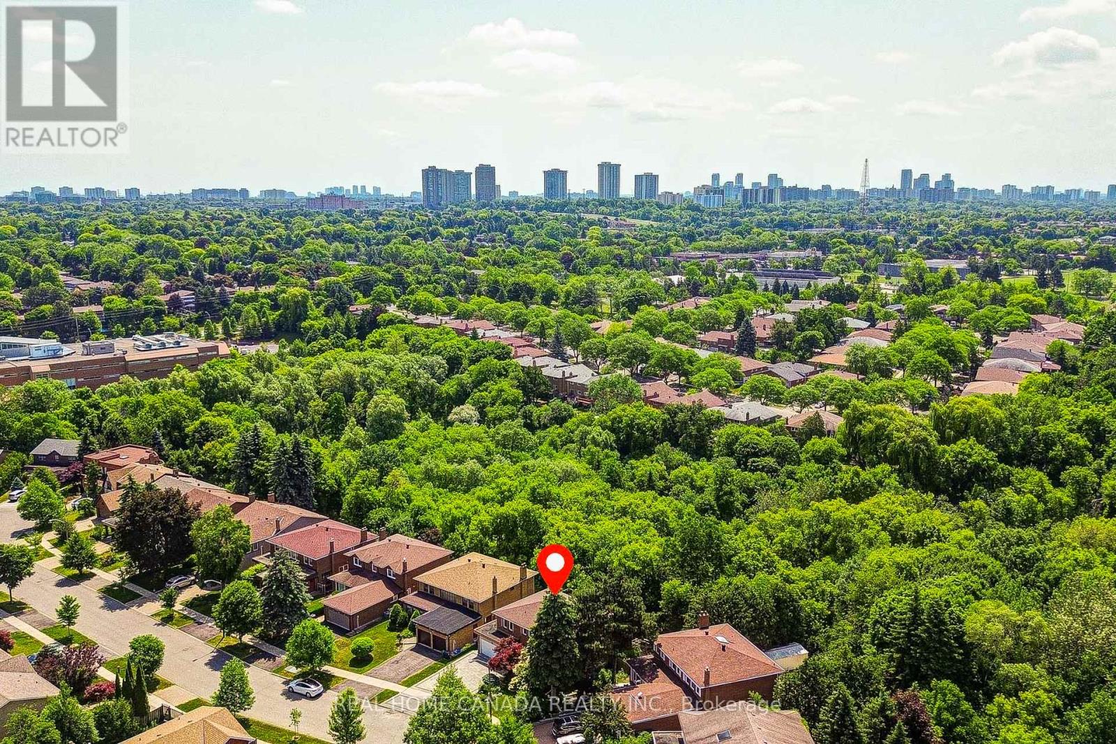 Detached at 20 SADDLETREE DRIVE, Toronto (Bayview Woods-Steeles)