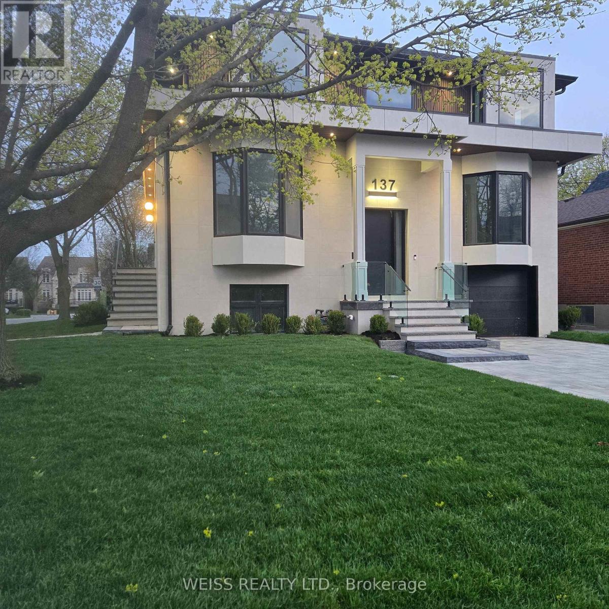 Detached at 137 BANNOCKBURN AVENUE, Toronto (Bedford Park-Nortown)
