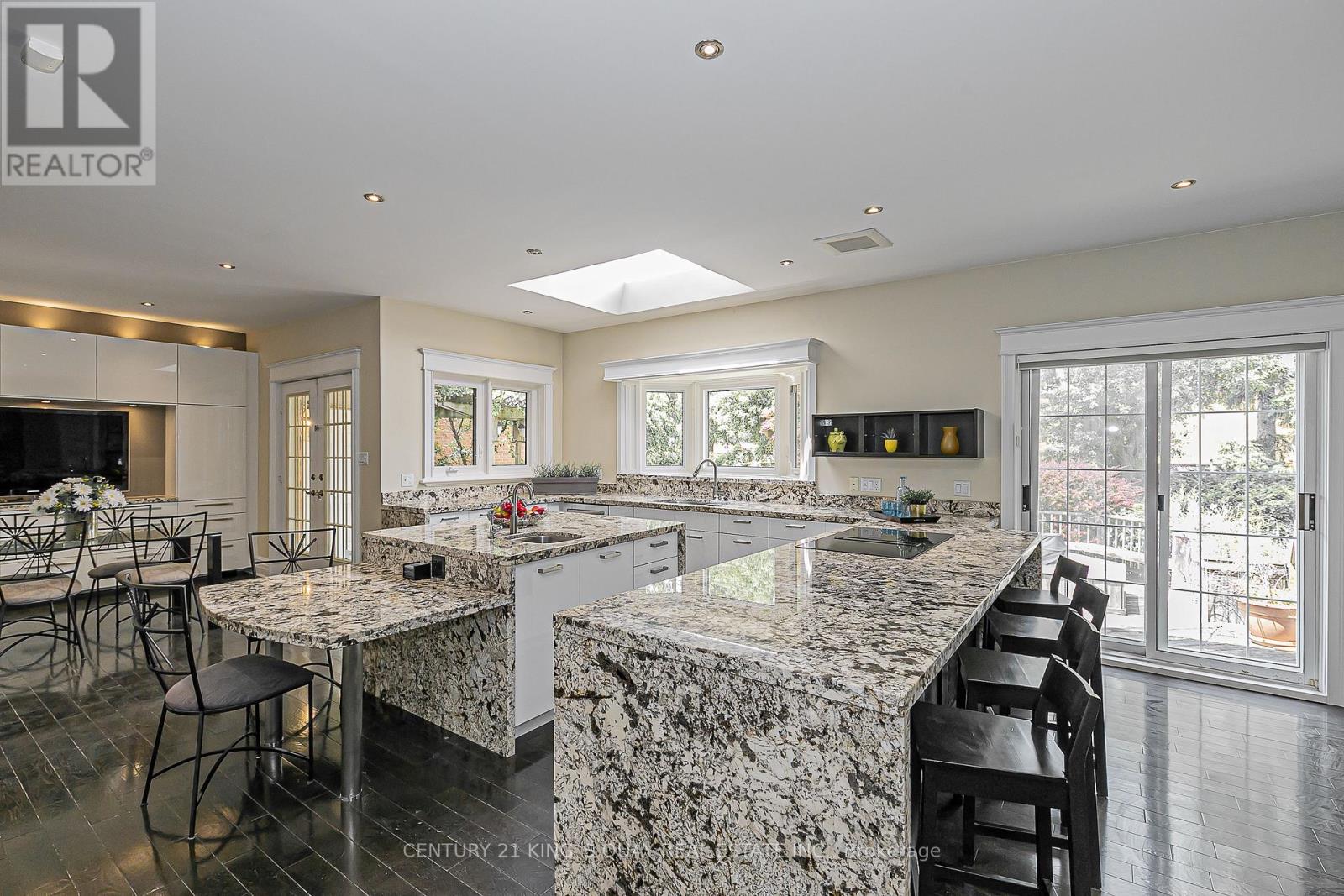 Detached at 338 MCKEE AVENUE, Toronto