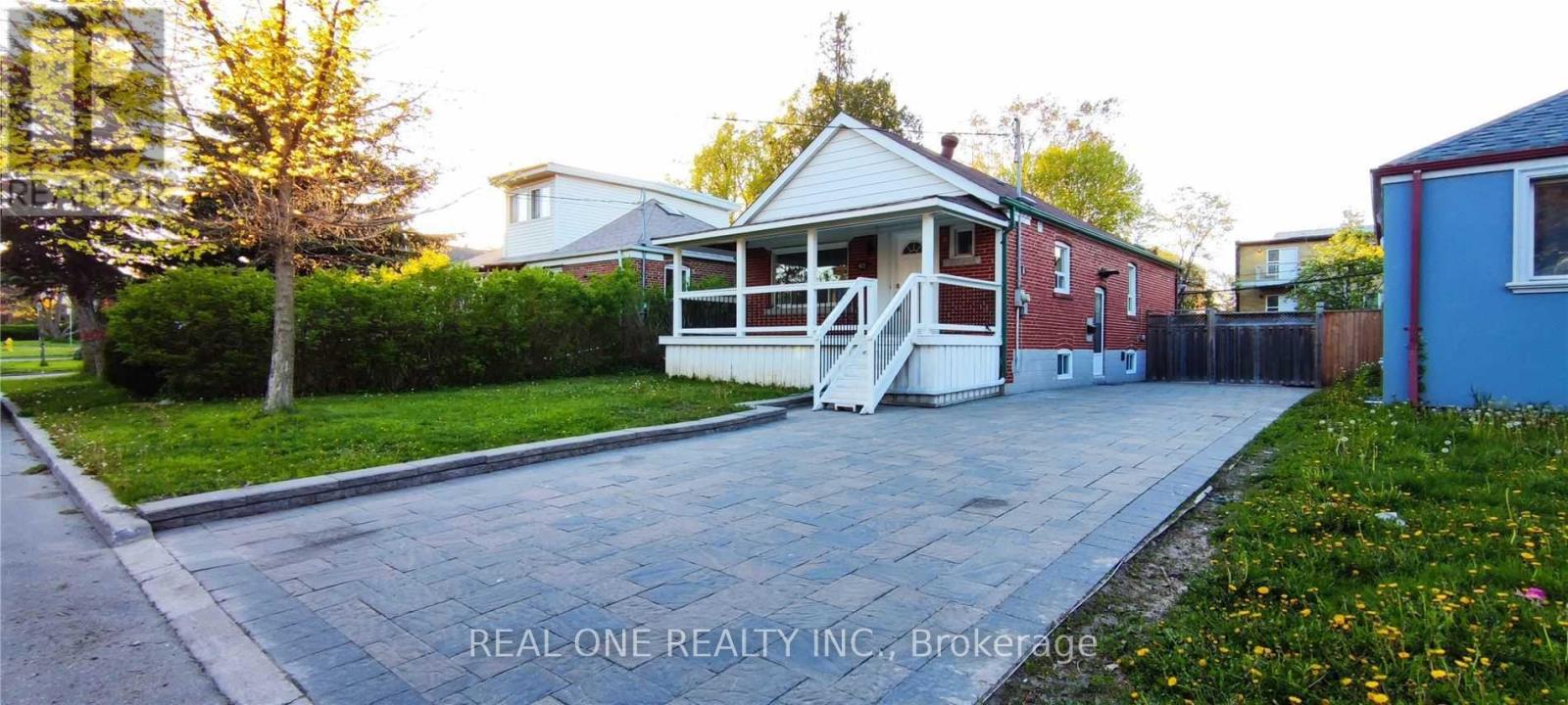 Detached at LOWER - 42 CADILLAC AVENUE, Toronto (Clanton Park)