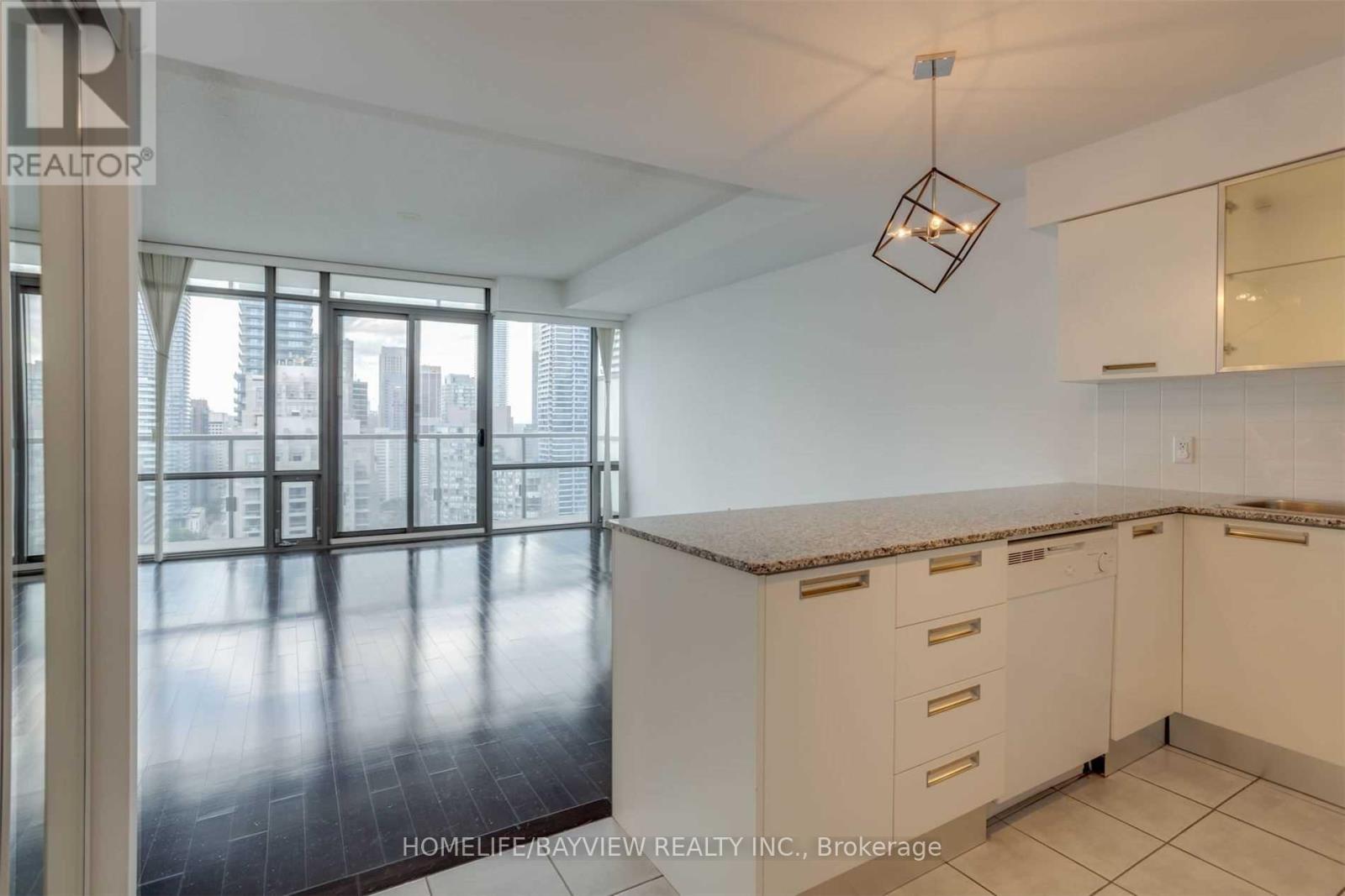 Apartment at 2904 - 37 GROSVENOR STREET, Toronto (Bay Street Corridor)