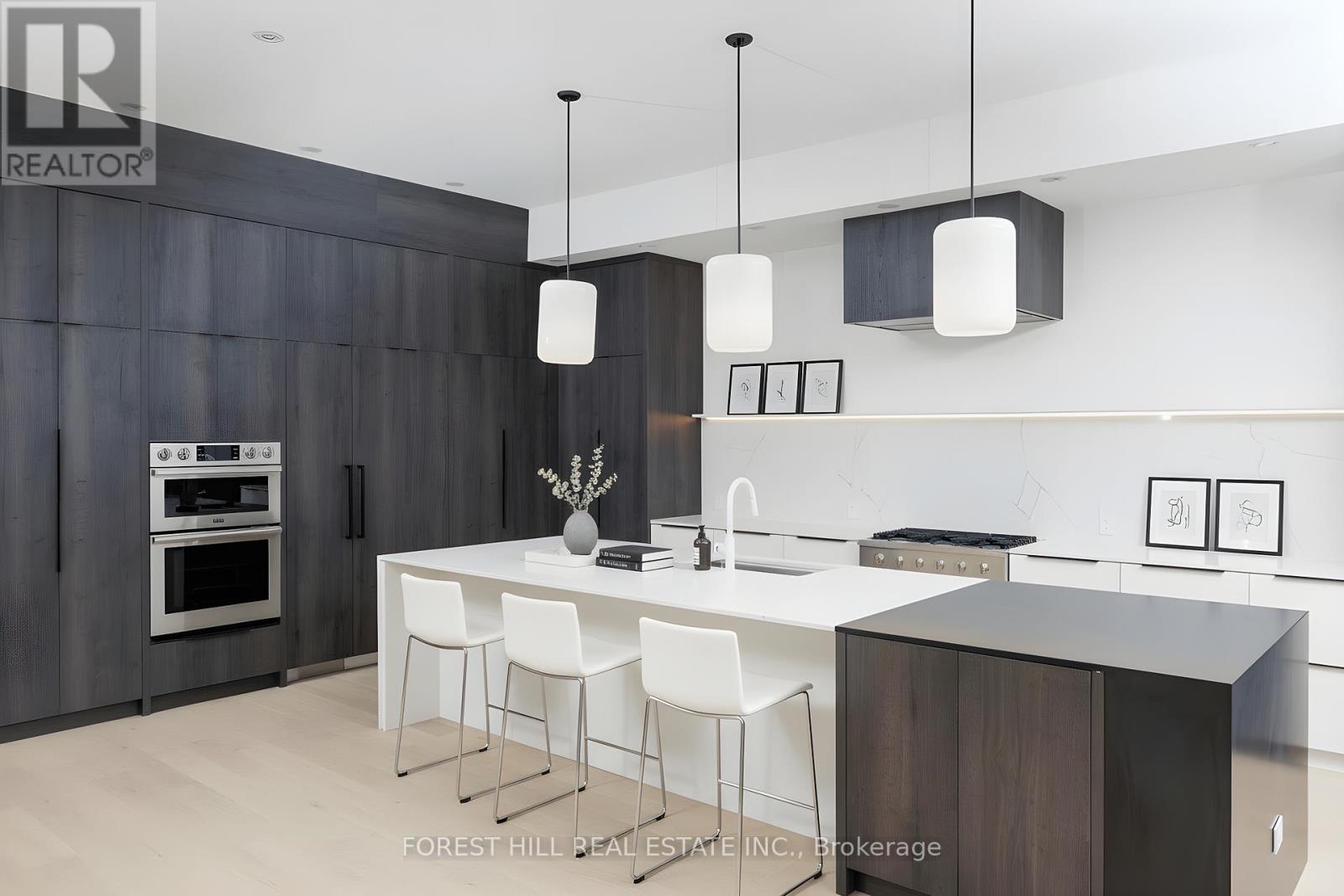 Detached at 170 RANEE AVENUE, Toronto (Englemount-Lawrence)