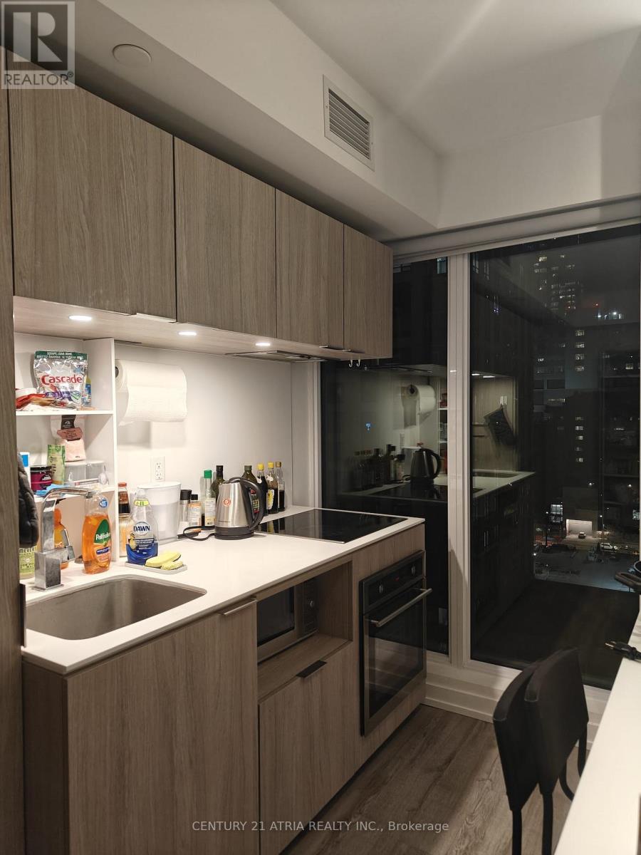 Apartment at 1613 - 77 SHUTER STREET, Toronto (Church-Yonge Corridor)