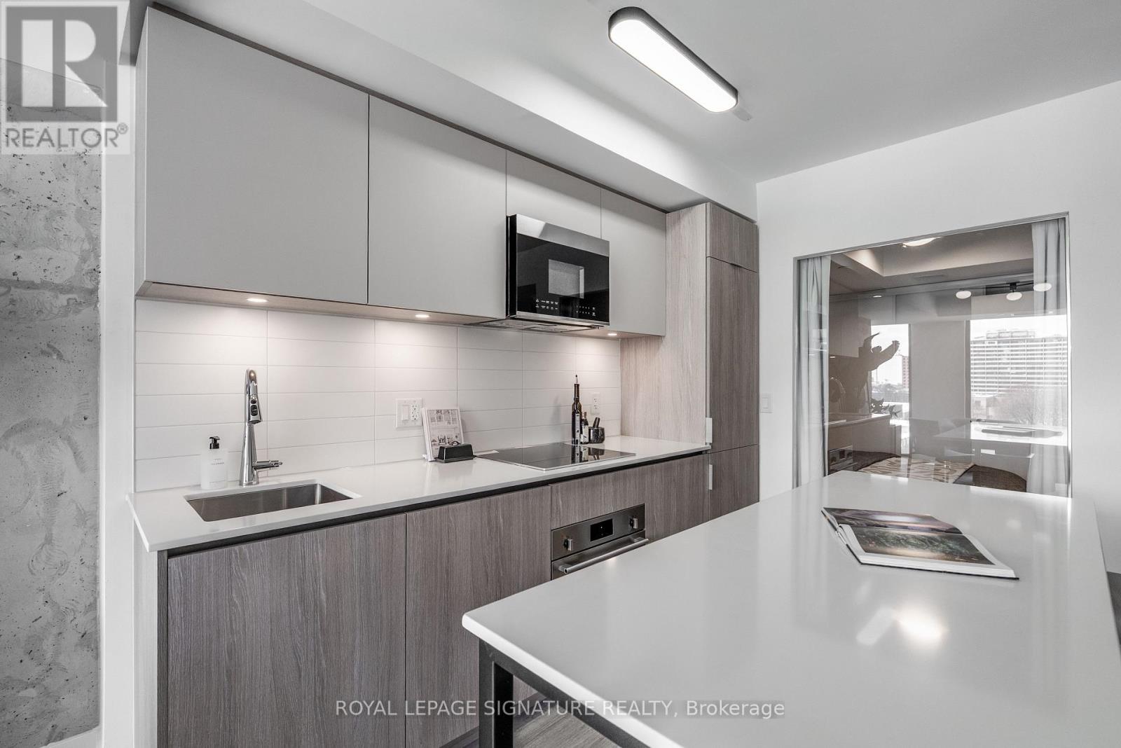 Apartment at 605 - 47 MUTUAL STREET, Toronto