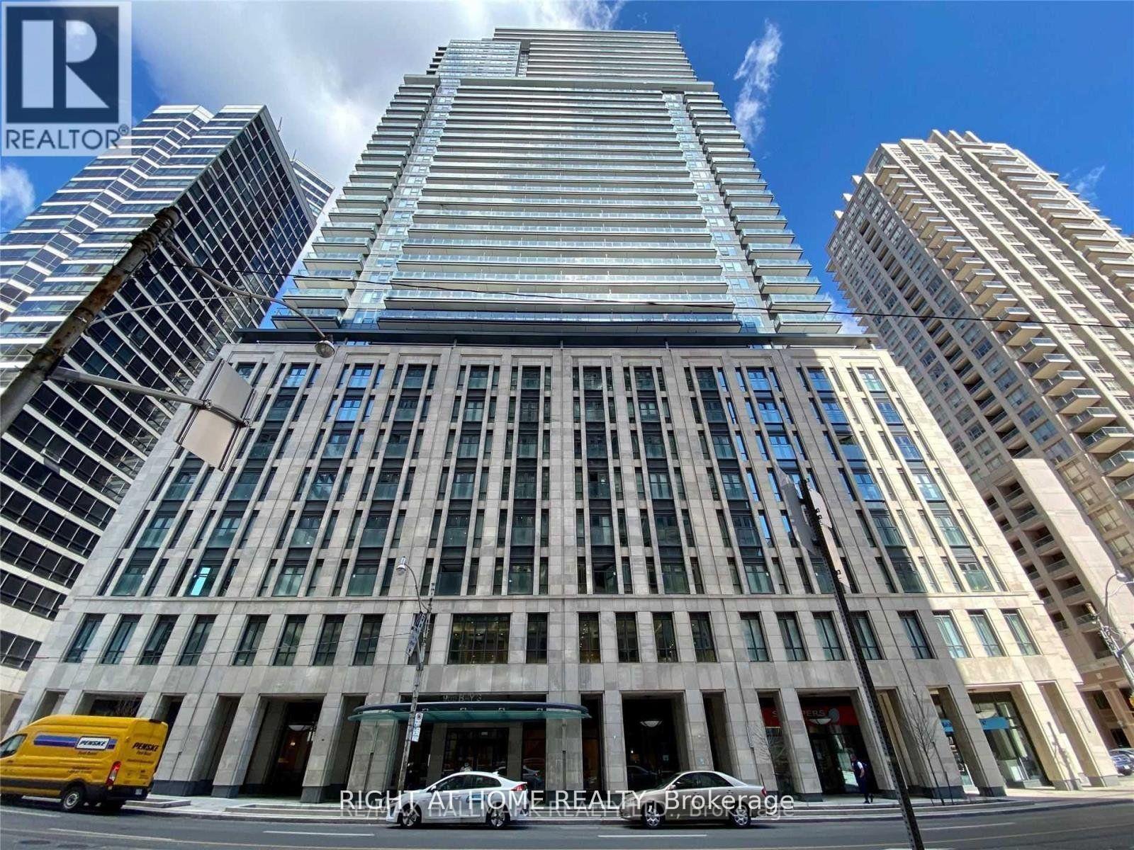 Apartment at 2404 - 955 BAY STREET, Toronto (Bay Street Corridor)