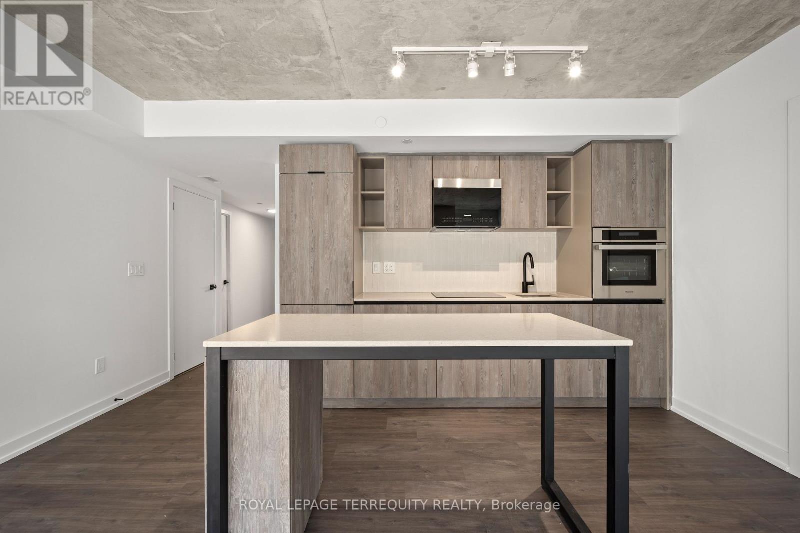 Apartment at 1303 - 2 AUGUSTA AVENUE, Toronto