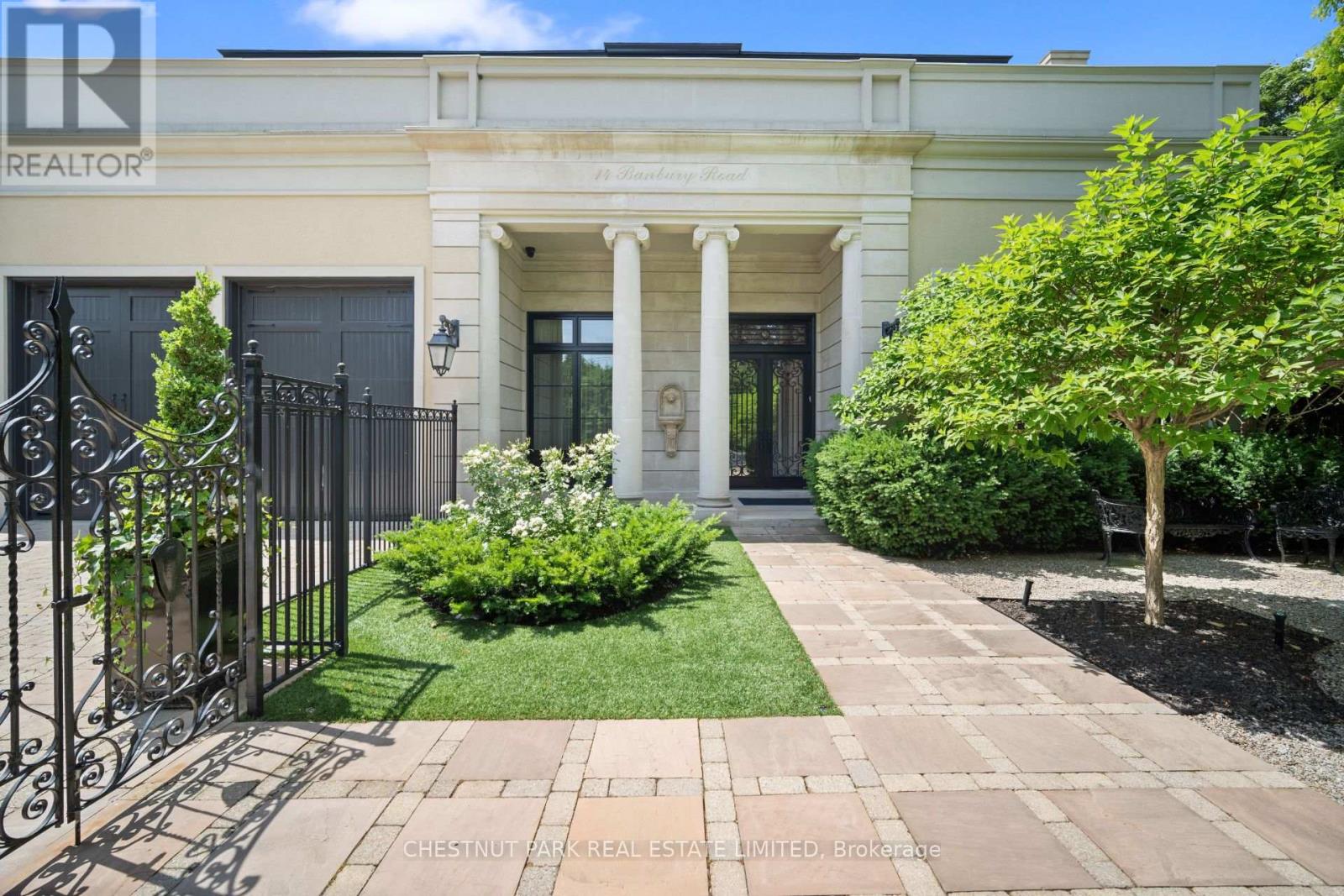 Detached at 14 BANBURY ROAD, Toronto (Banbury-Don Mills)