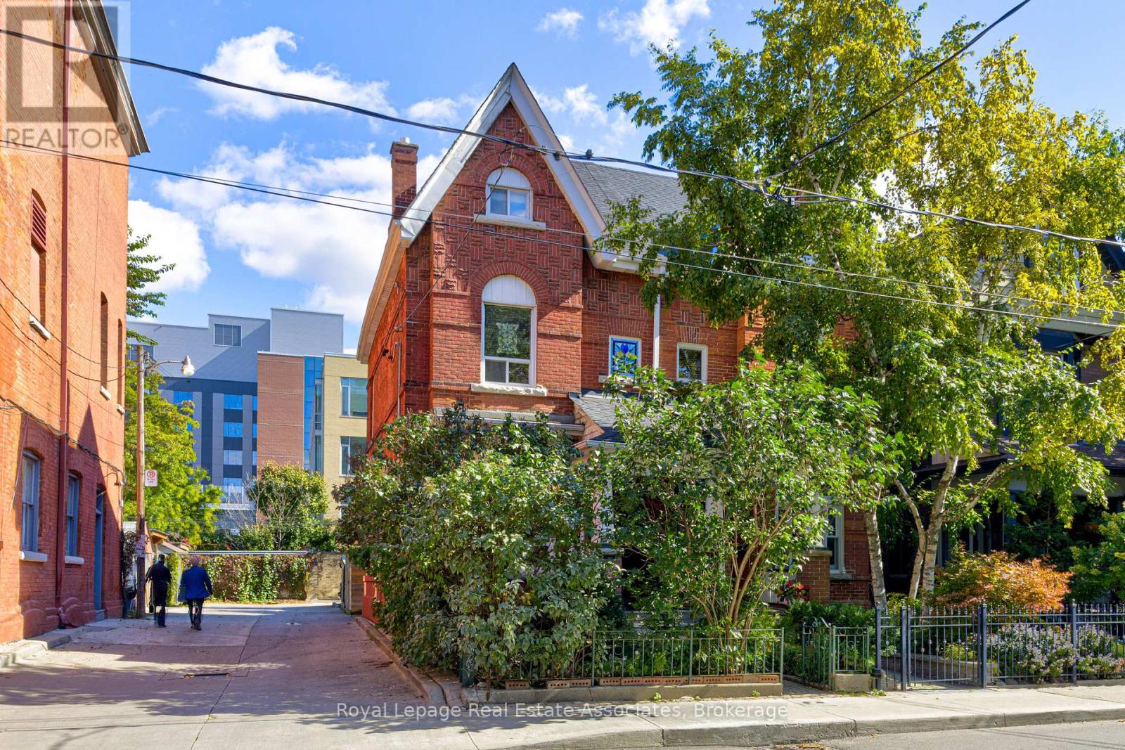 Semi-Detached/Link at 101 DOVERCOURT ROAD, Toronto (Niagara)