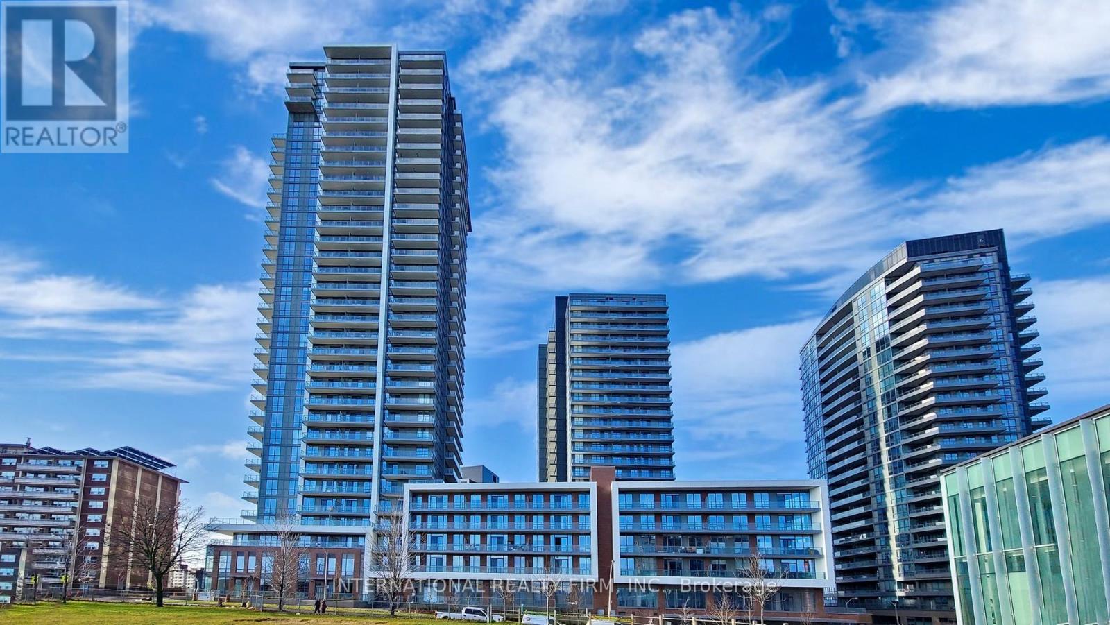 Apartment at 904 - 32 FOREST MANOR ROAD, Toronto (Henry Farm)