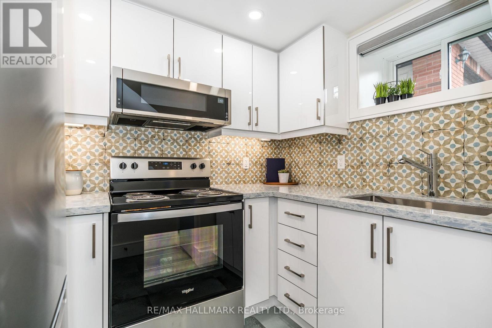 Multiplex at HOUSE - 202 RUSHOLME ROAD, Toronto
