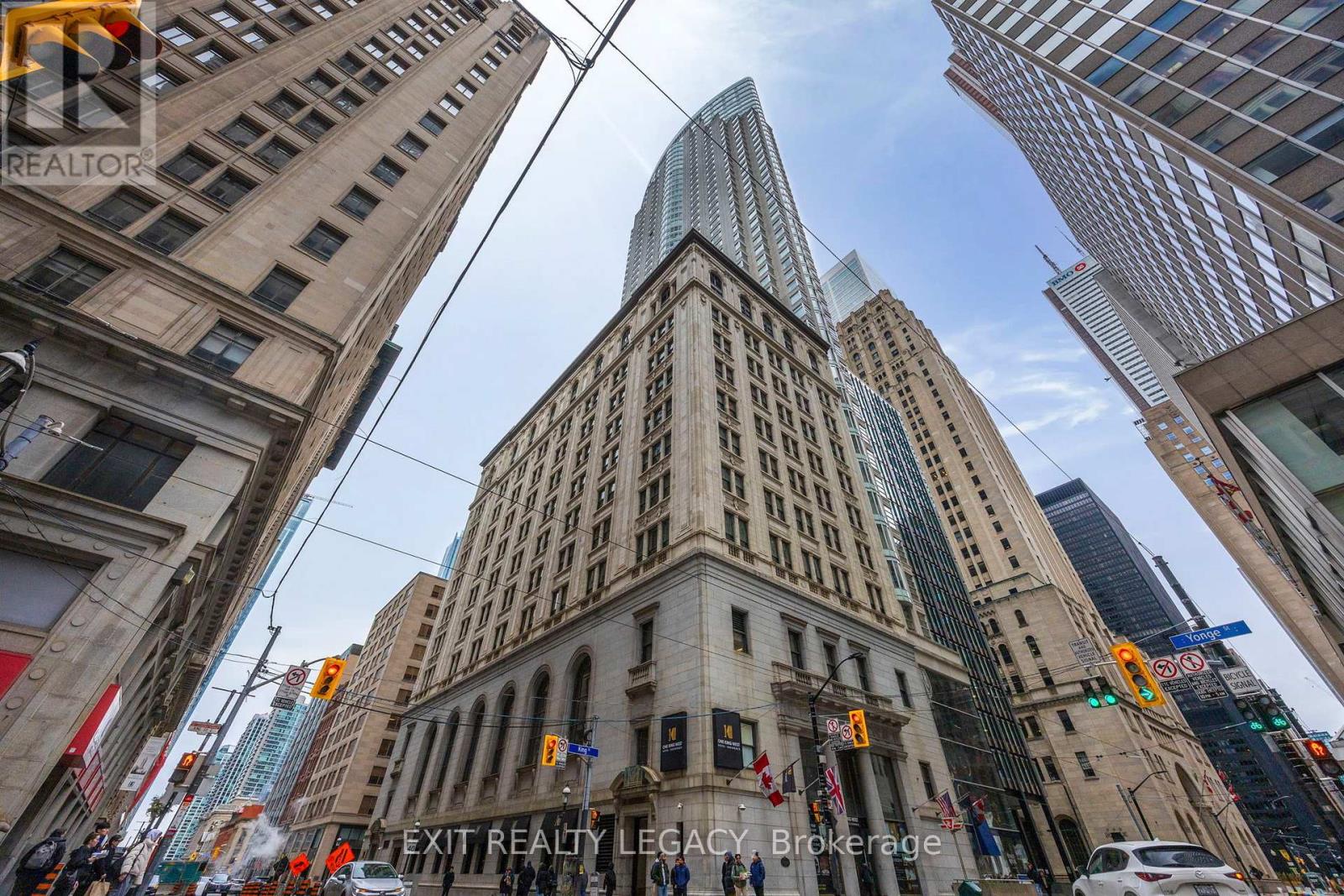 Apartment at 2402 - 1 KING STREET W, Toronto (Bay Street Corridor)