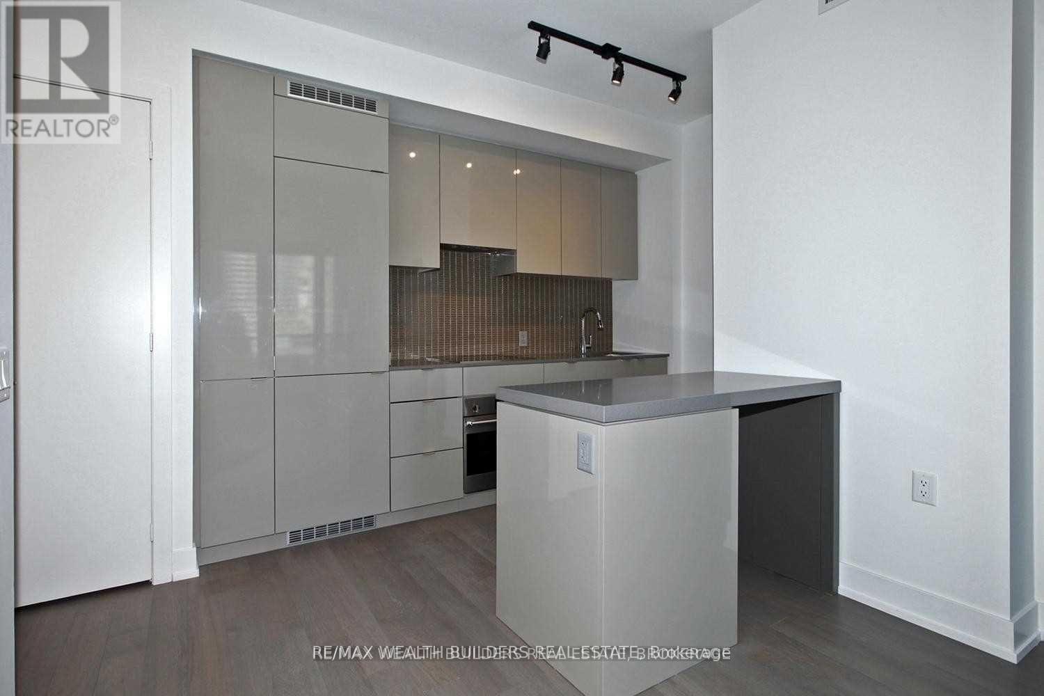 Apartment at 1103 - 7 GRENVILLE STREET, Toronto (Bay Street Corridor)