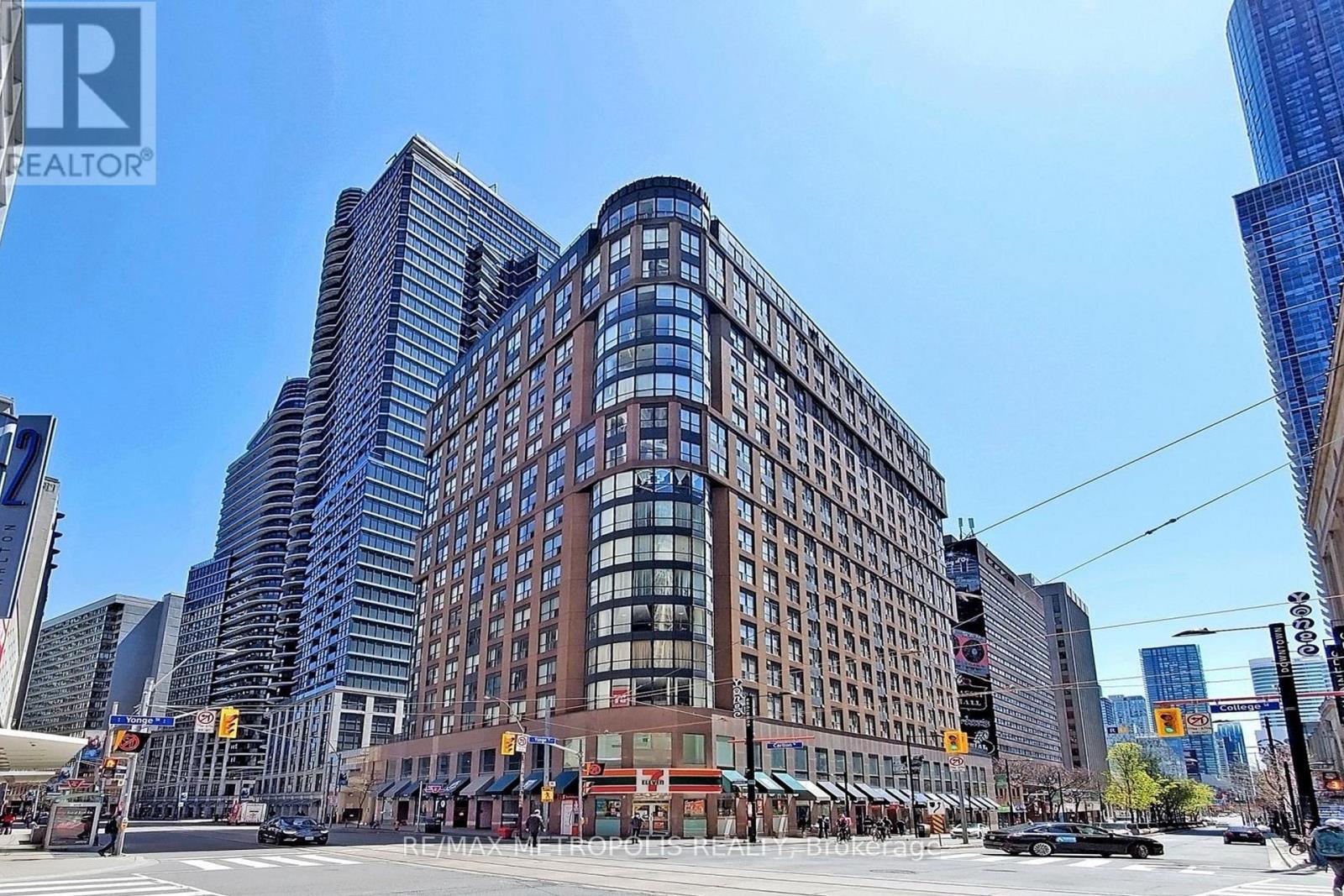 Apartment at 1516 - 7 CARLTON STREET, Toronto (Church-Yonge Corridor)